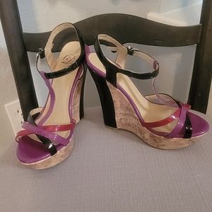 NWOT Ladies patent and cork heels
